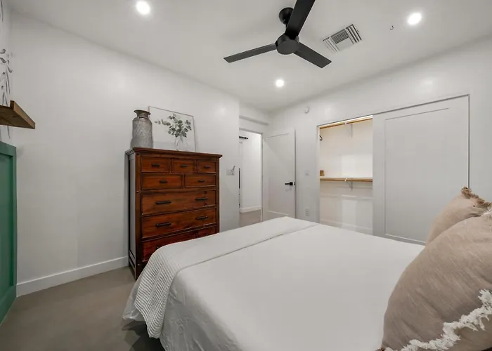 Сasa de vacaciones Sam Hughes, 3 Bedroom 2 Ba, Outdoor Living, Grill *