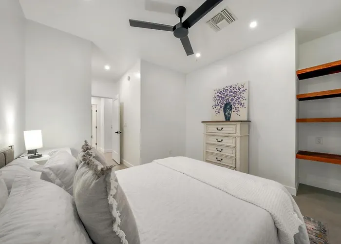 Sam Hughes, 3 Bedroom 2 Ba, Outdoor Living, Grill Tucson