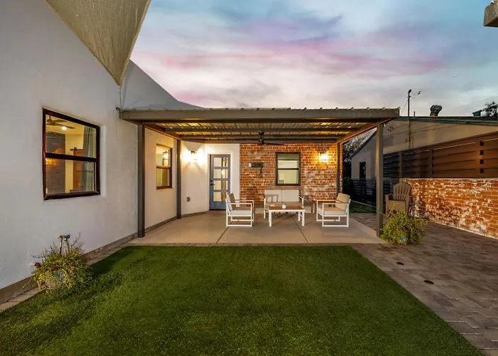 Sam Hughes, 3 Bedroom 2 Ba, Outdoor Living, Grill Tucson